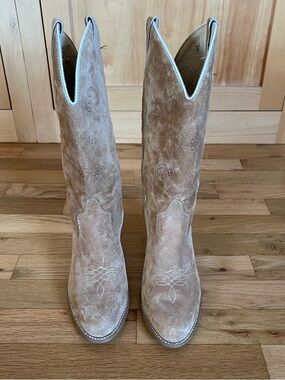 Vintage 70's Women's 11 Wolverine Boho Flower Design Suede Leather Cowboy Boots